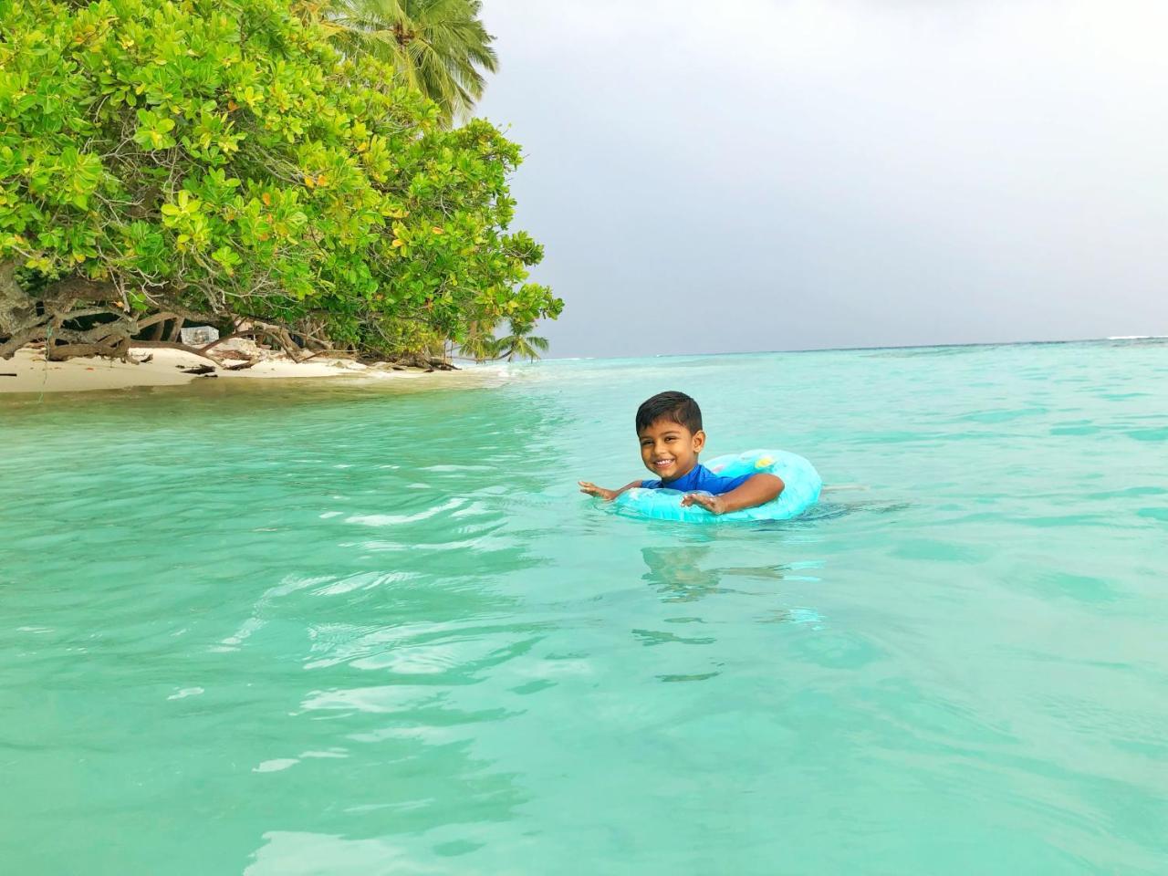 Wow Retreat Hotel Felidhoo Exterior photo