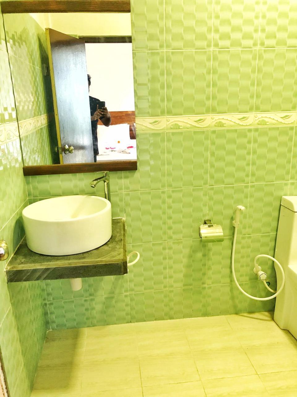 Wow Retreat Hotel Felidhoo Exterior photo