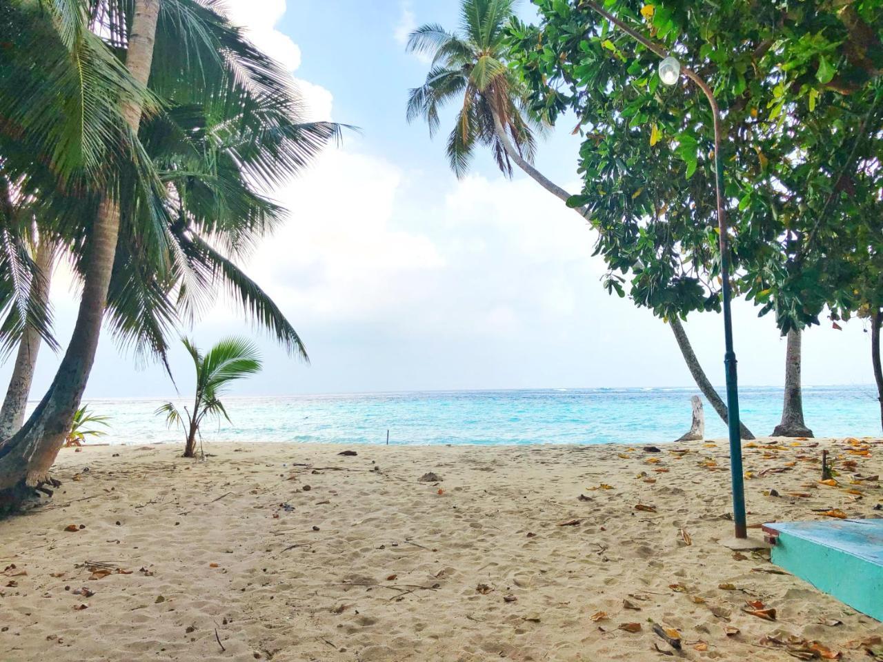 Wow Retreat Hotel Felidhoo Exterior photo