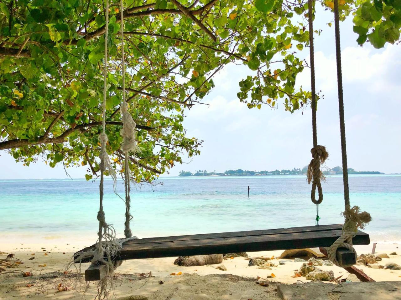 Wow Retreat Hotel Felidhoo Exterior photo